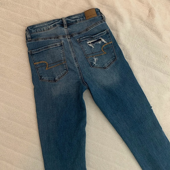 American eagle ripped jeans - Picture 3 of 4